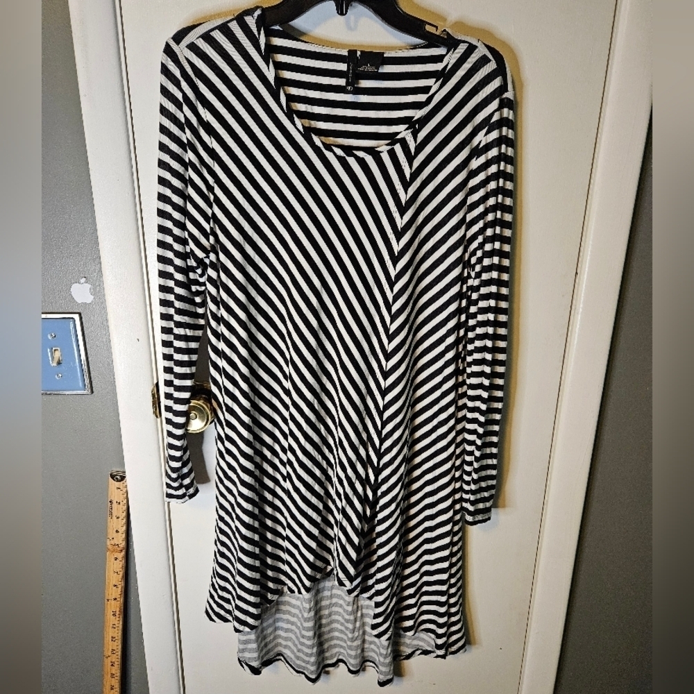New Directions Women's Size Large striped tunic top